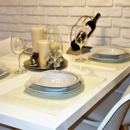 Apartament Szafirowy Apartment *